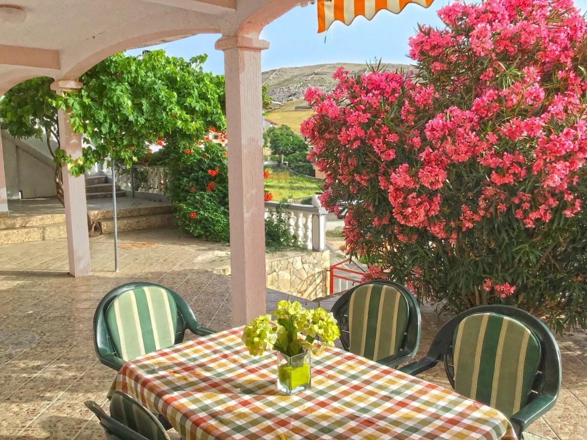 Apartment Coral ميتغنا المظهر الخارجي الصورة