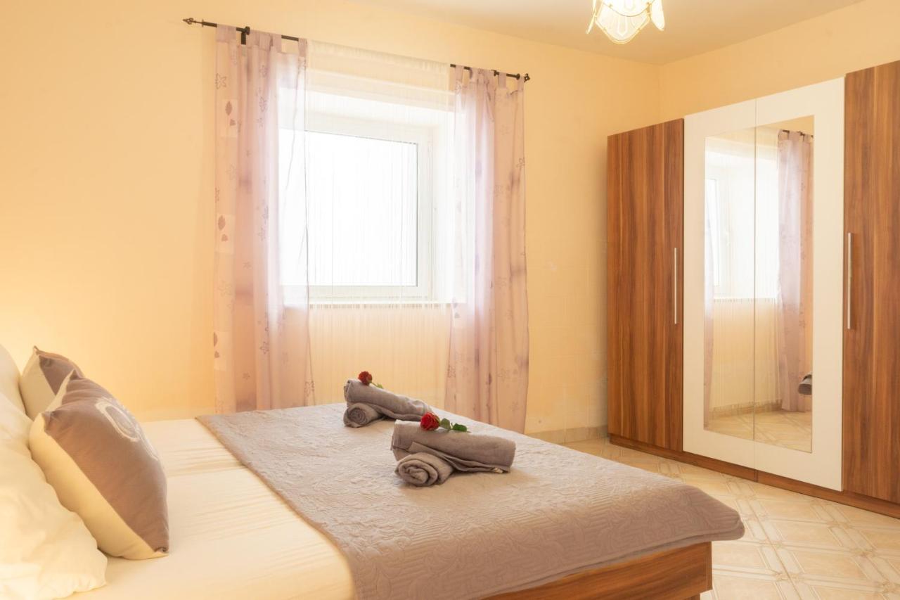 Apartment Coral ميتغنا المظهر الخارجي الصورة